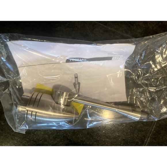 Visual Comfort Tech Lighting Cabo Pair of Pendants & Pair Heads Track Lighting - Picture 10 of 13